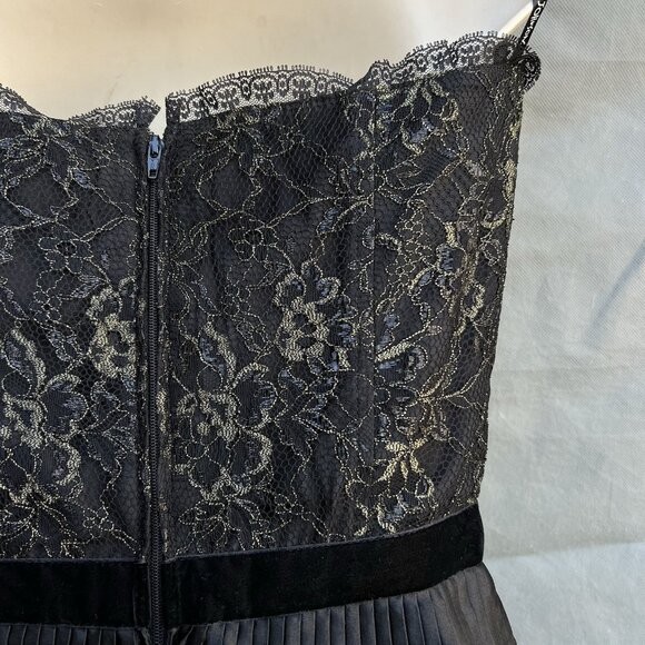 Betsey Johnson Evening Sz 6 Black Pleated Gold Lace Strapless Mini Dress Corset - Picture 3 of 6